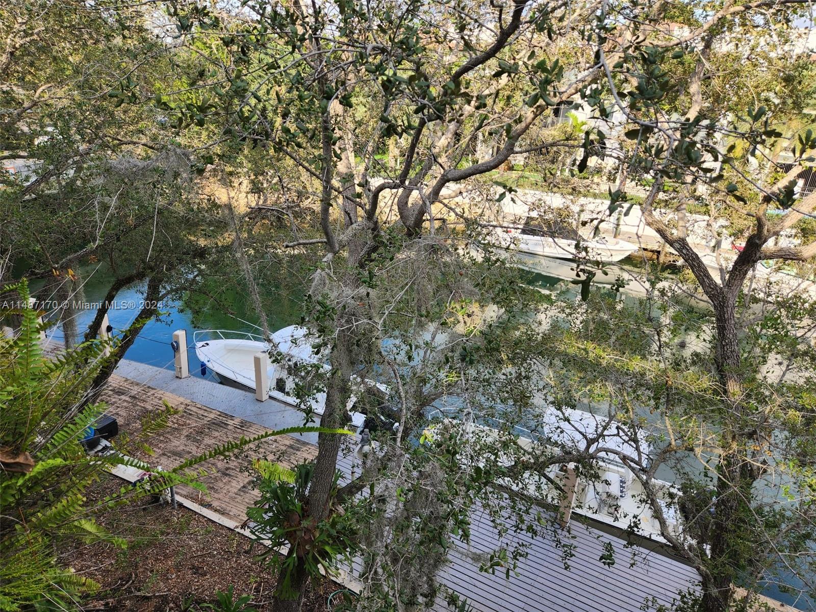 FUTURA SANSOVINO CONDO - Residential