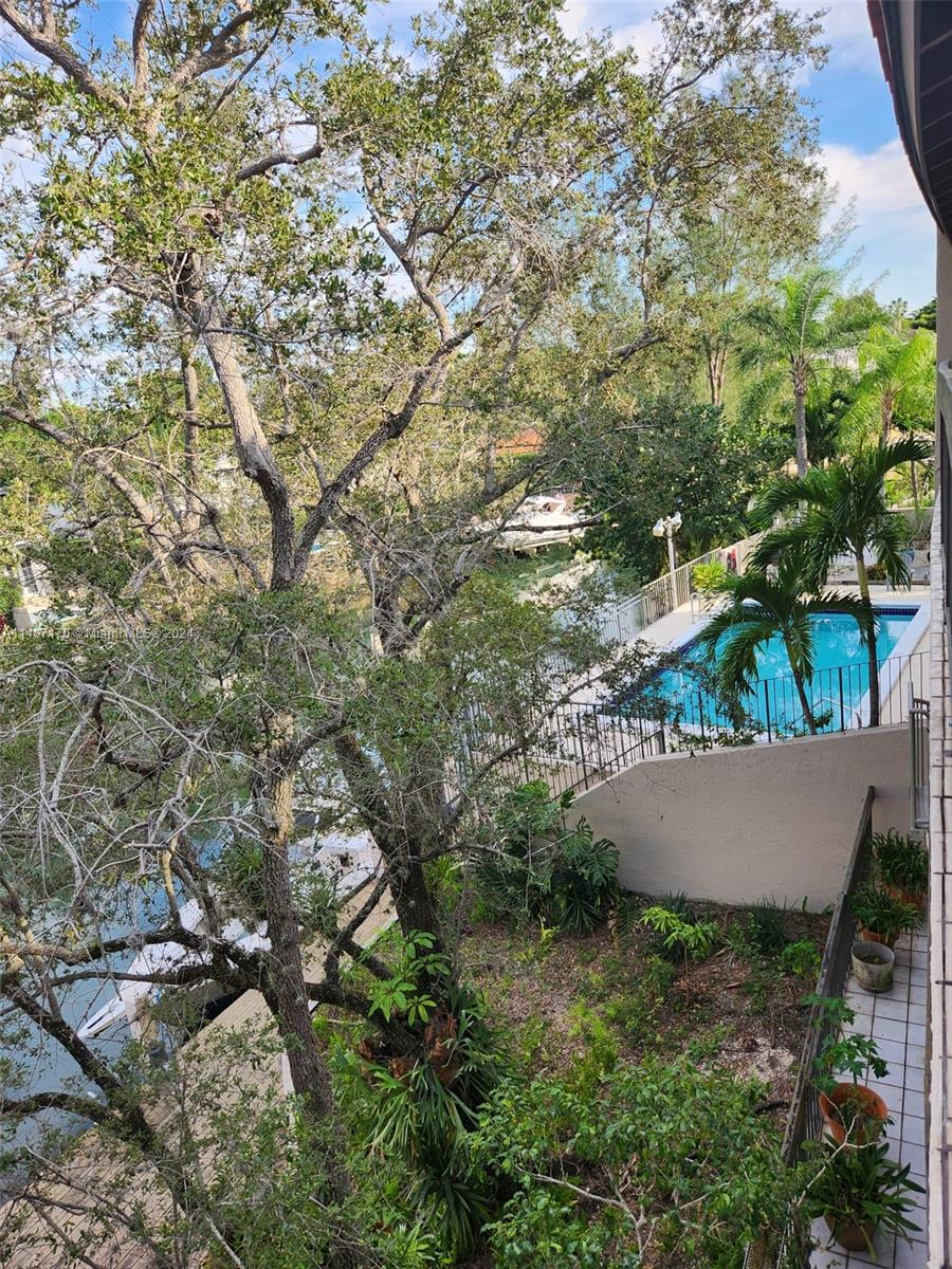 FUTURA SANSOVINO CONDO - Residential