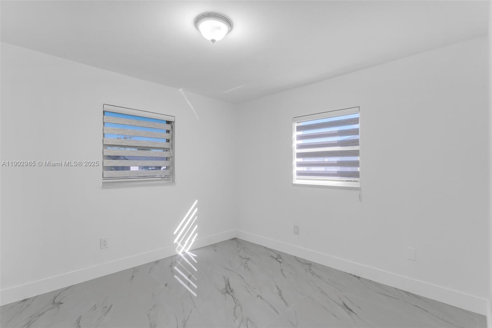 PALMLAND HOMES SOUTH NO 7 - Residential Lease