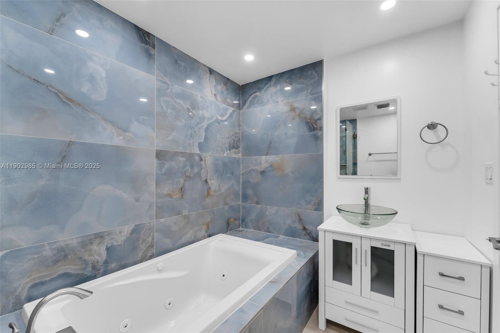 PALMLAND HOMES SOUTH NO 7 - Residential Lease