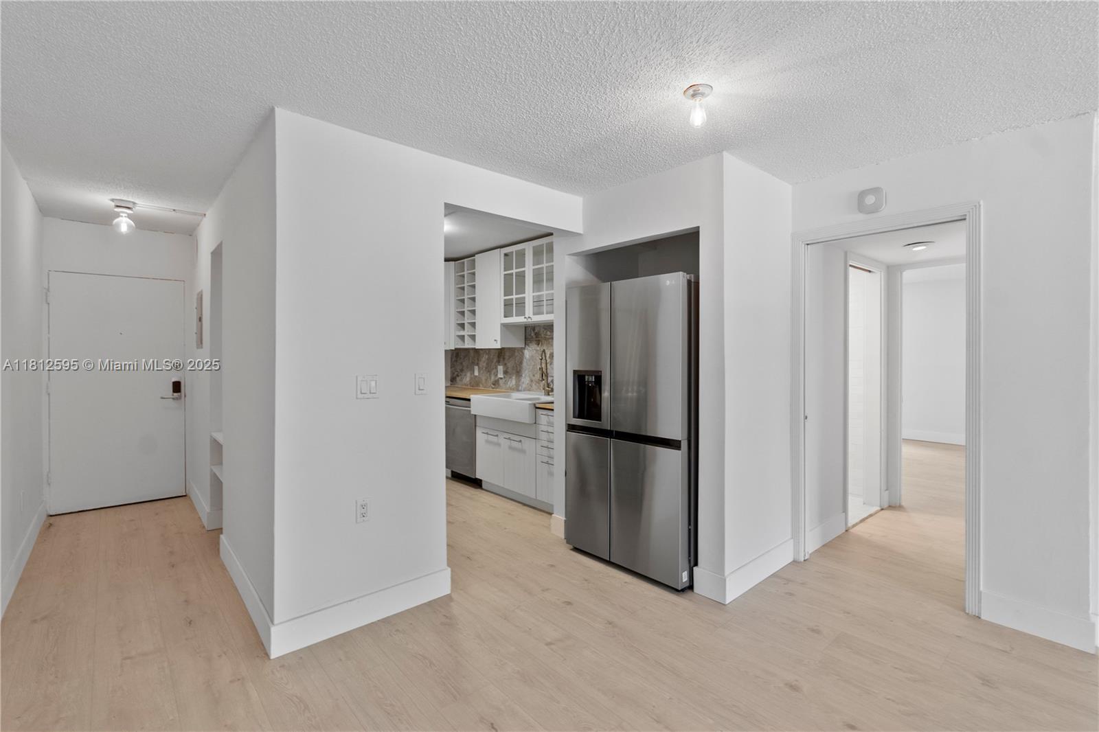DADELAND GROVE CONDO - Residential Lease