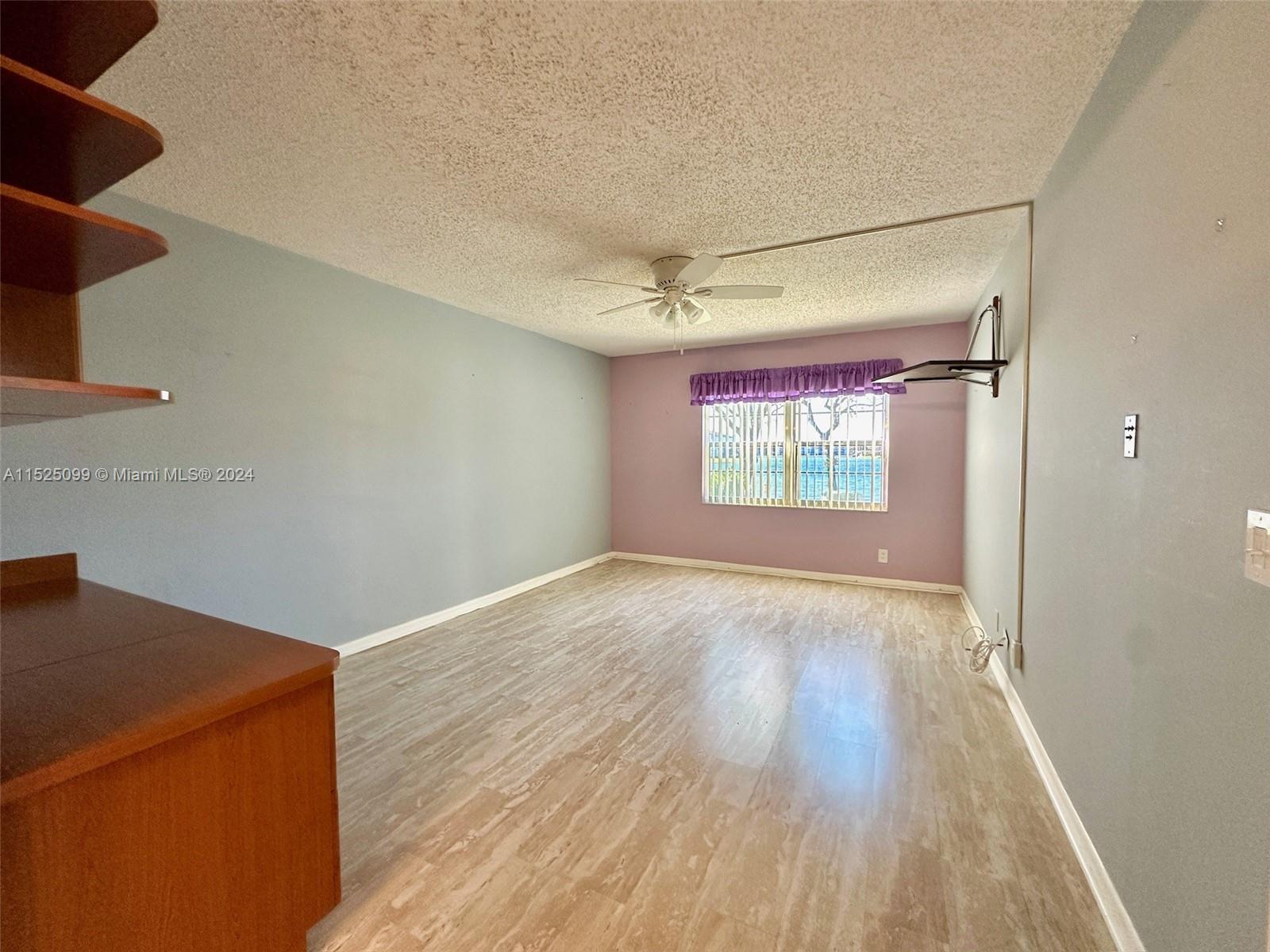 12950 SW 13th St 114D