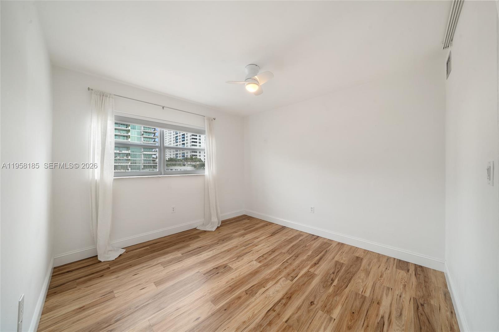 ALTON PARK CONDO - Residential Lease