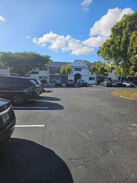 18755 NW 62nd Ave 101 Hialeah FL 33015