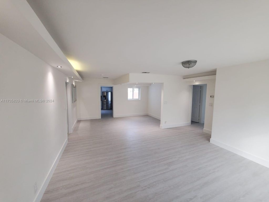 Photo of 901 NE 2nd Ct #901, Hallandale Beach, FL 33009 (MLS # A11705833)