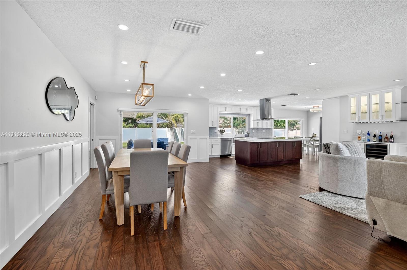 BOCA DEL MAR 1 - Residential Lease