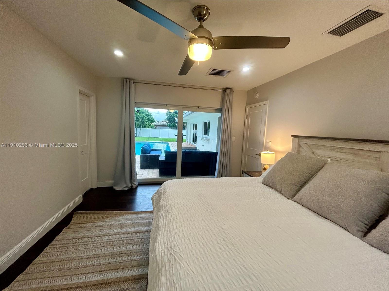 BOCA DEL MAR 1 - Residential Lease