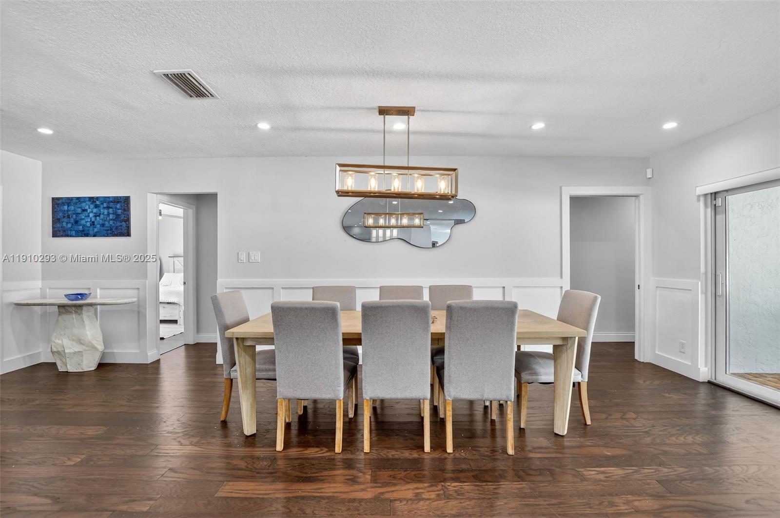 BOCA DEL MAR 1 - Residential Lease