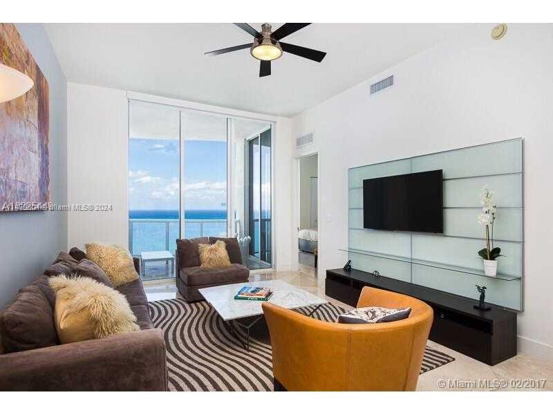 TDR TOWER III CONDO - Residential