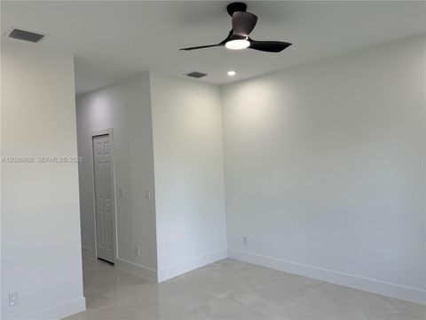 Tiny photo for 713 da Vinci Ave S, Lehigh Acres, FL 33974 (MLS # A12026862)