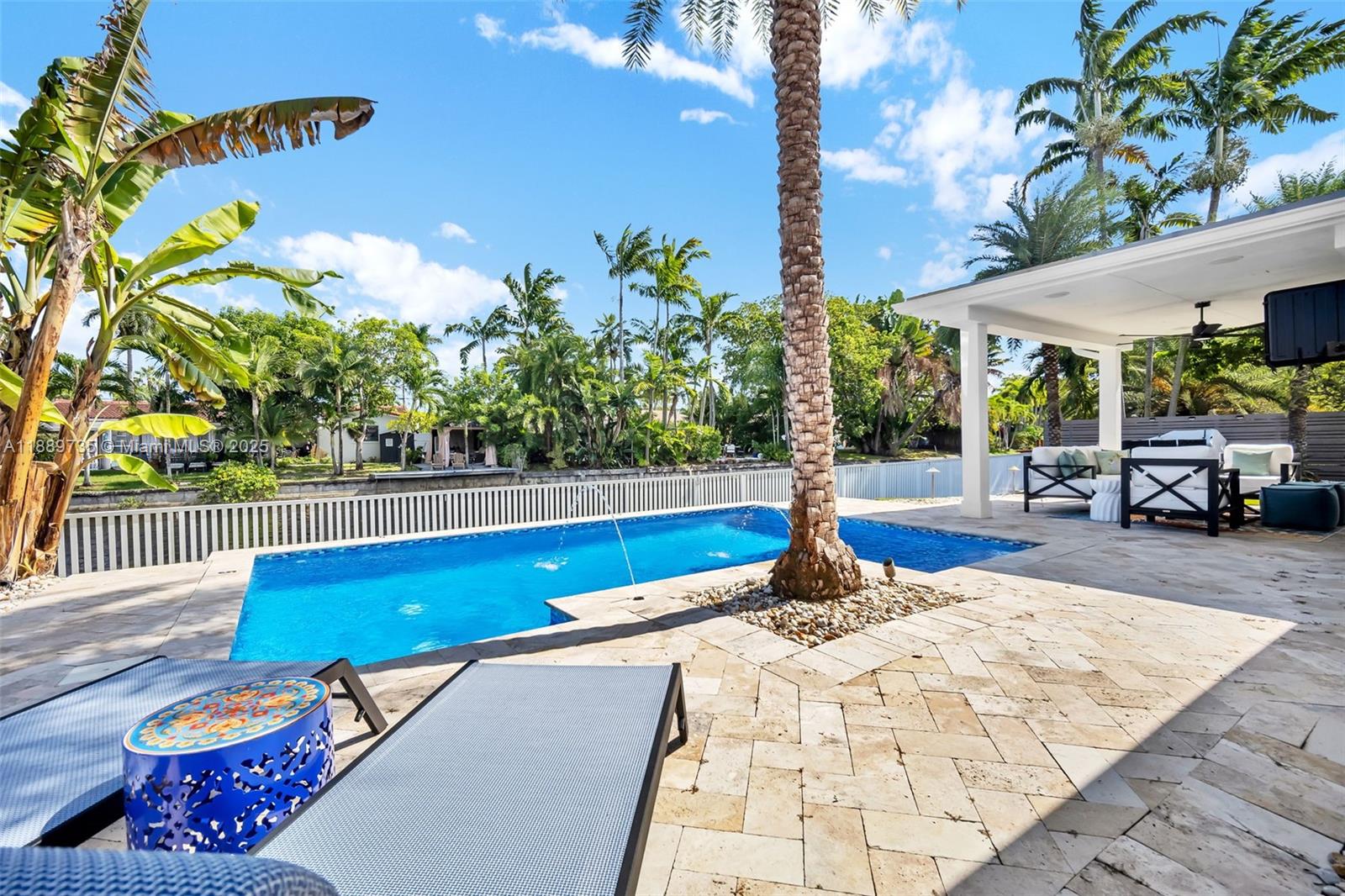 CORAL HEIGHTS SEC ONE - Residential