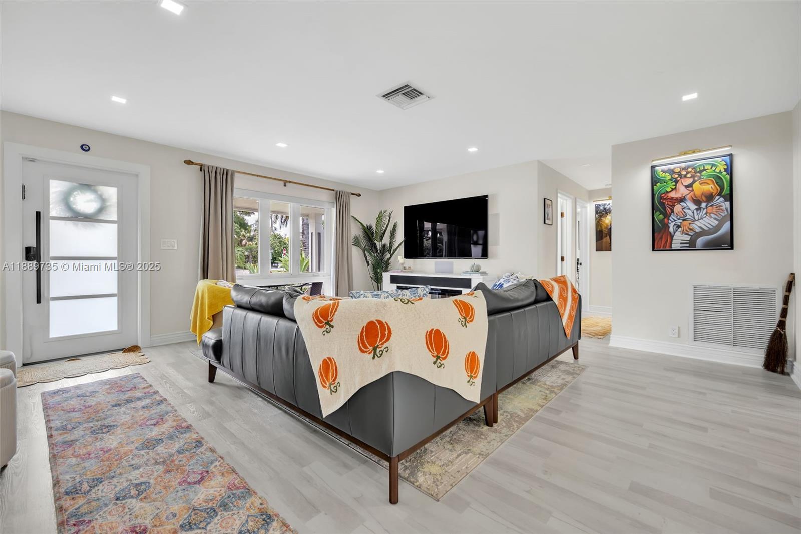 CORAL HEIGHTS SEC ONE - Residential