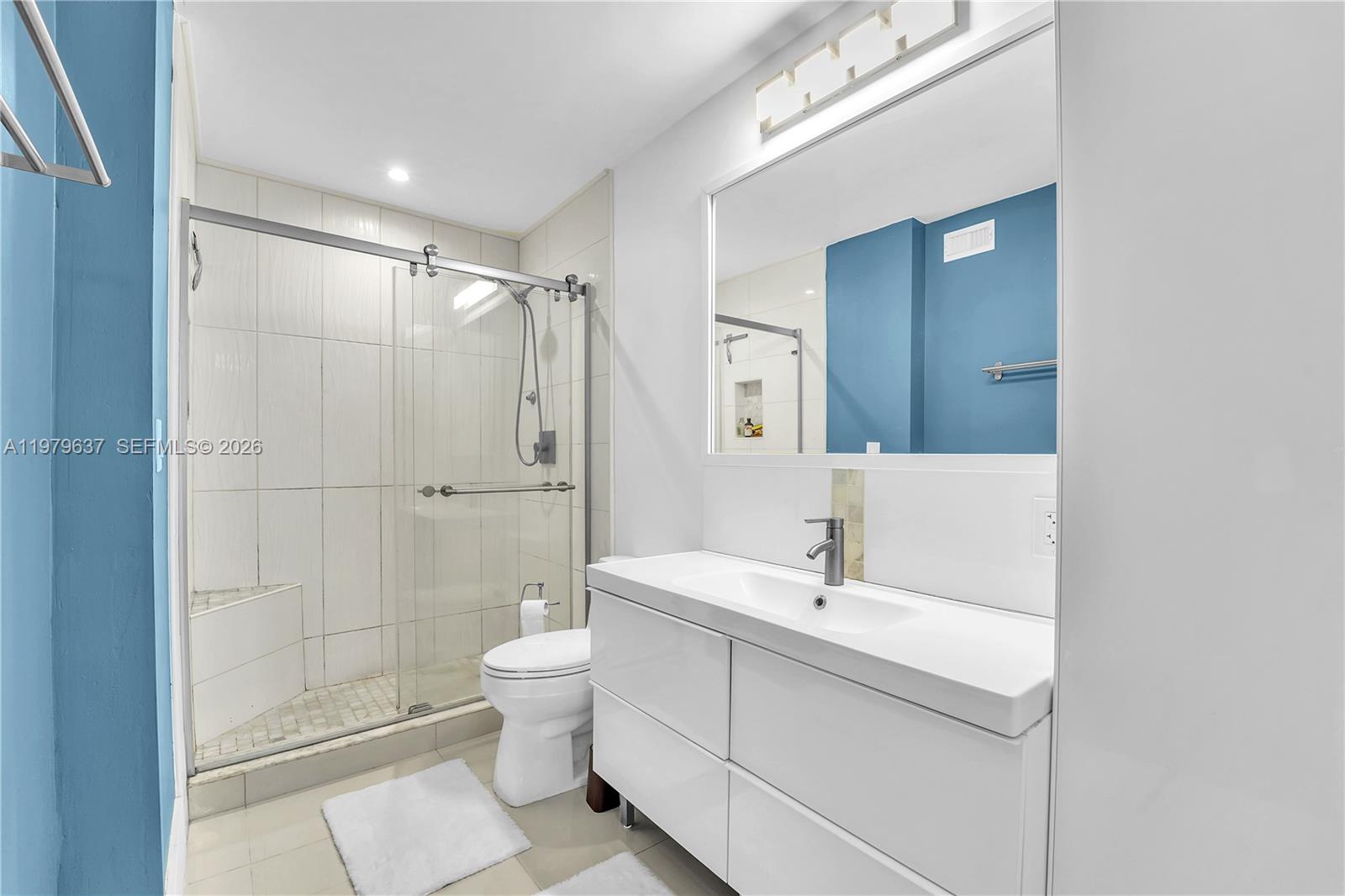 BAY VISTA CONDO - Residential Lease