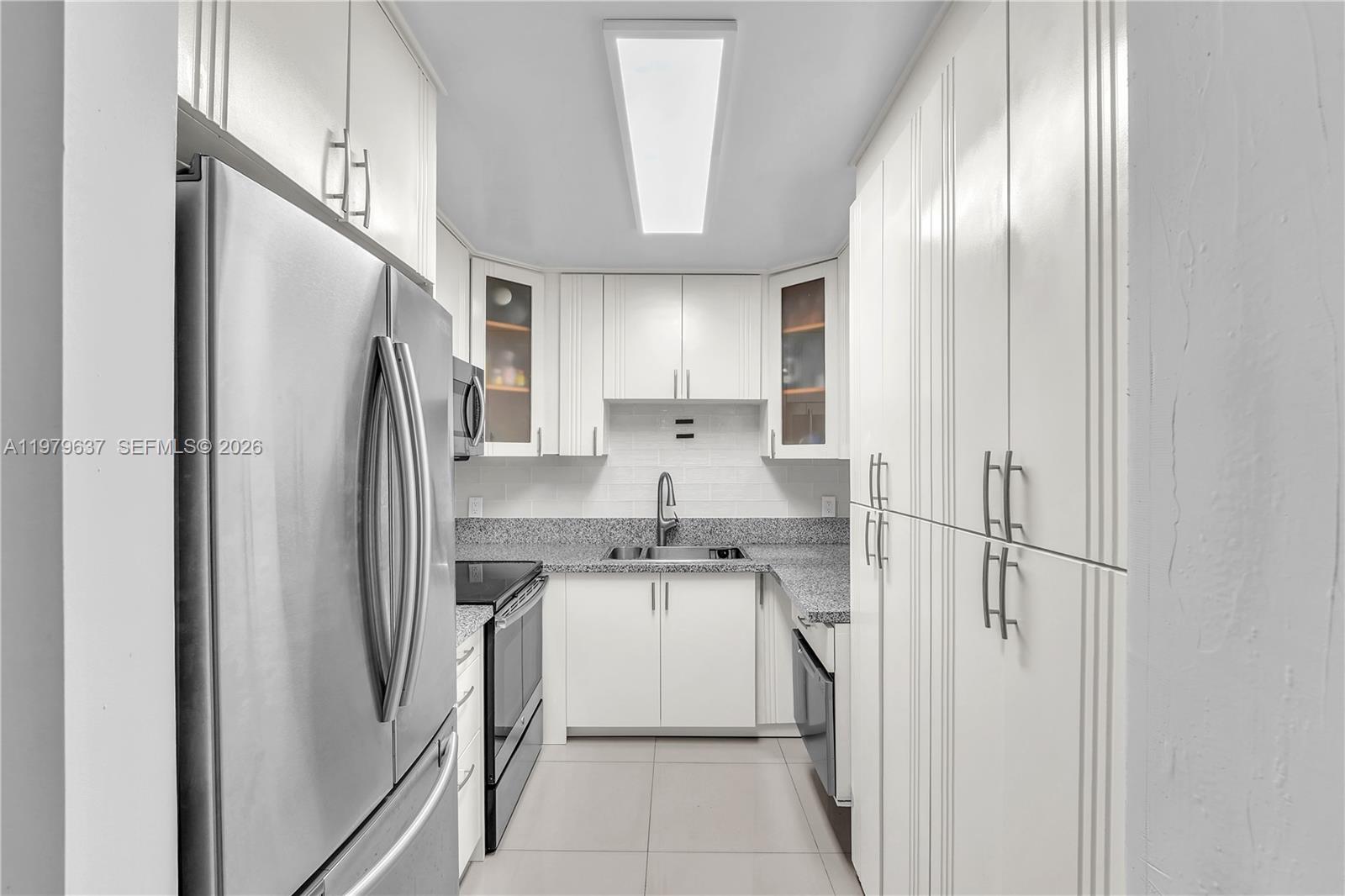 BAY VISTA CONDO - Residential Lease