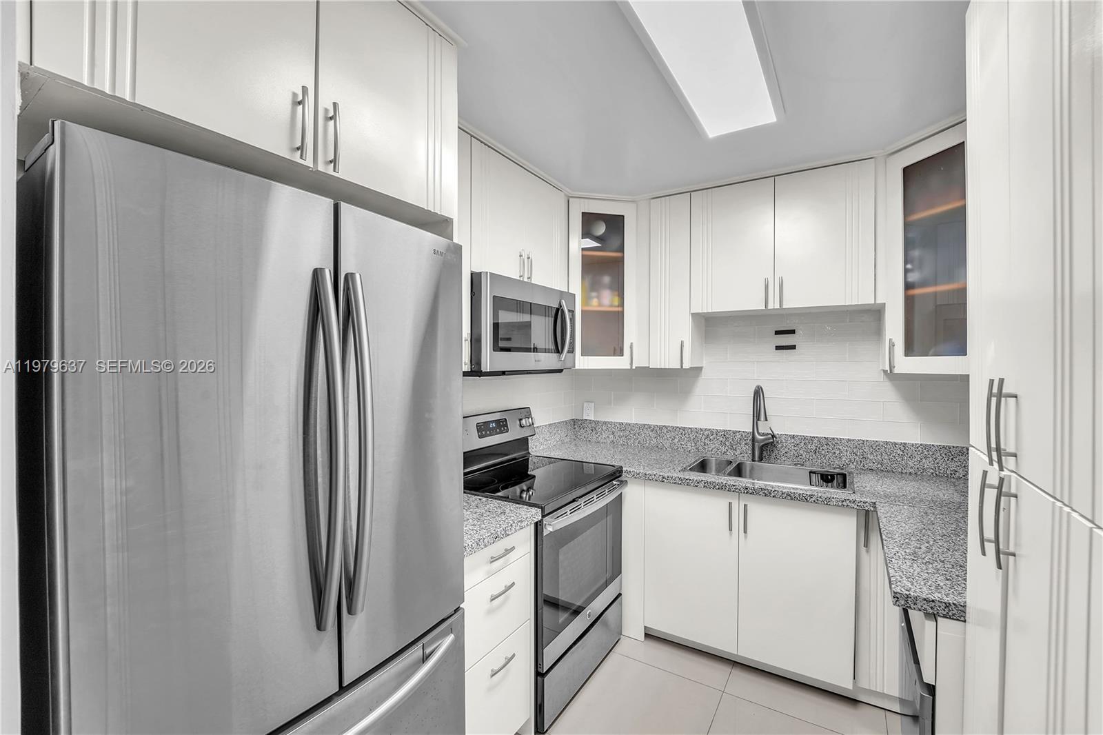 BAY VISTA CONDO - Residential Lease