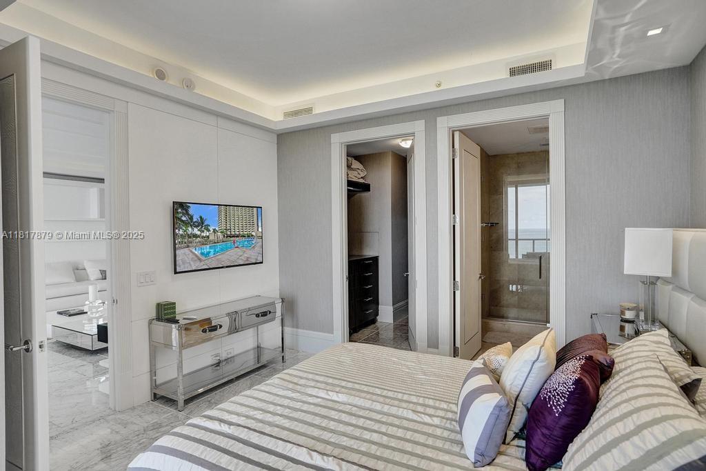 BAL HARBOUR NORTH SOUTH C - Residential Lease