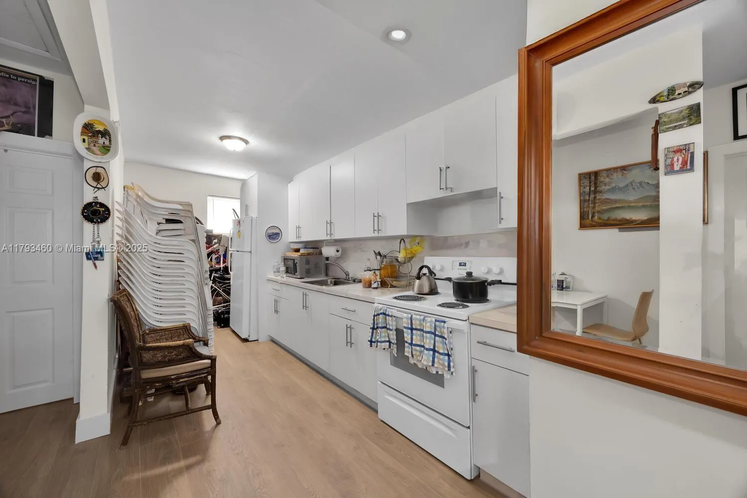 Miami, Florida 33135, United States, ,Residential,Pending,119526