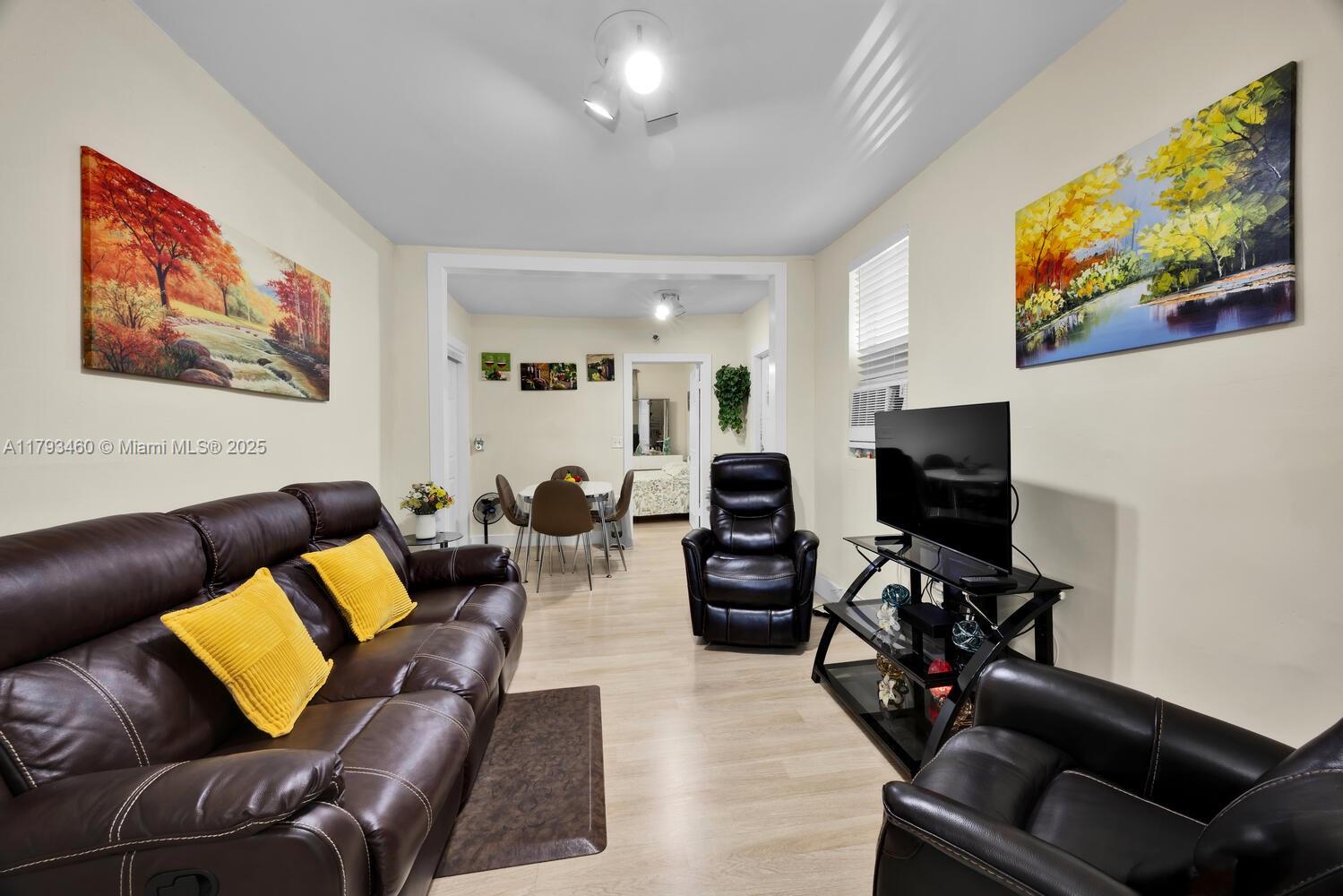 LAWRENCE ESTATES LAND COS - Residential Income