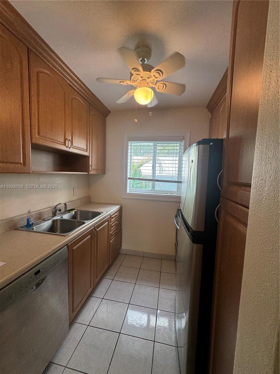 HARBOR BY THE SEA CO-OP - Residential