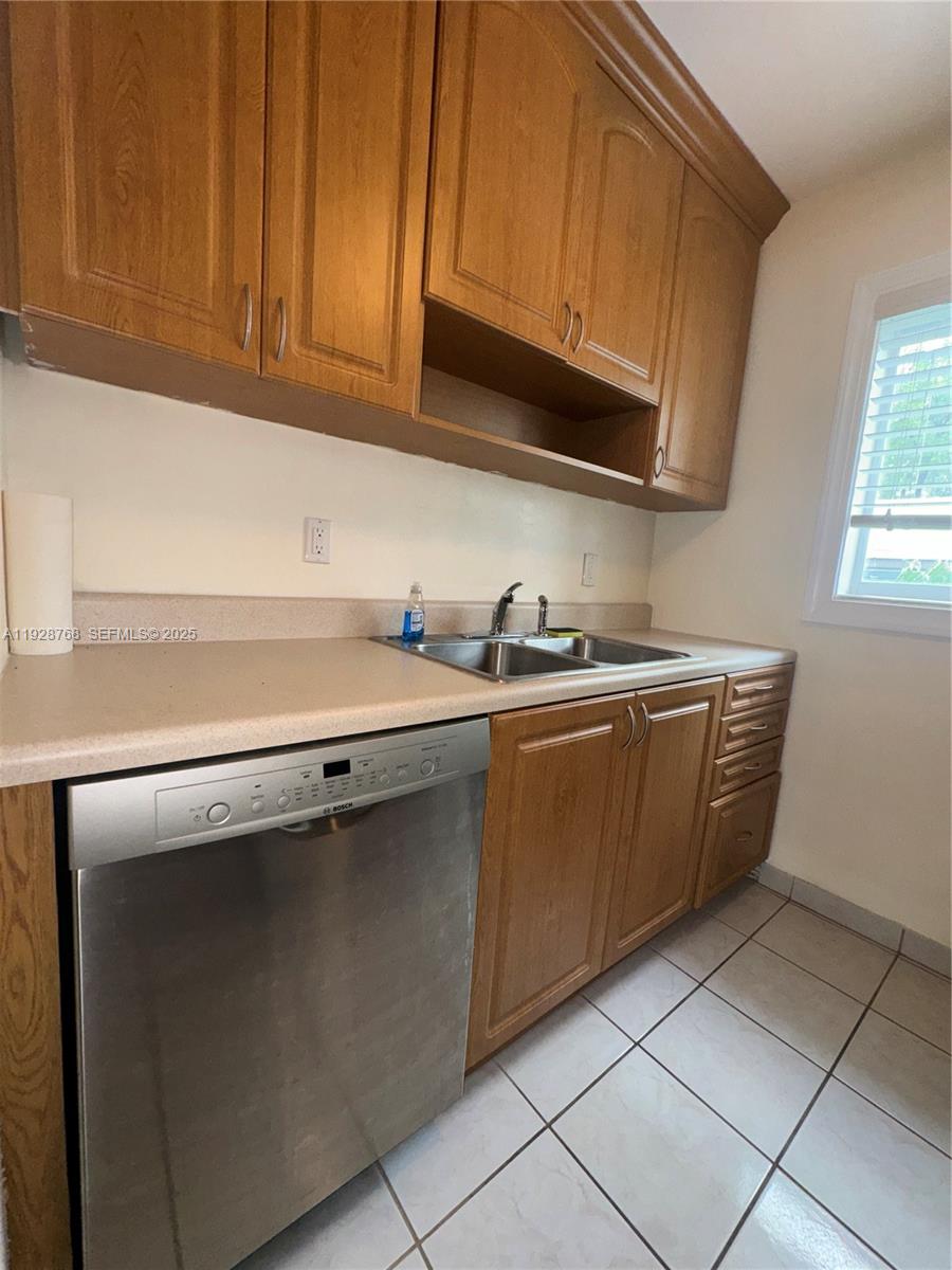 HARBOR BY THE SEA CO-OP - Residential