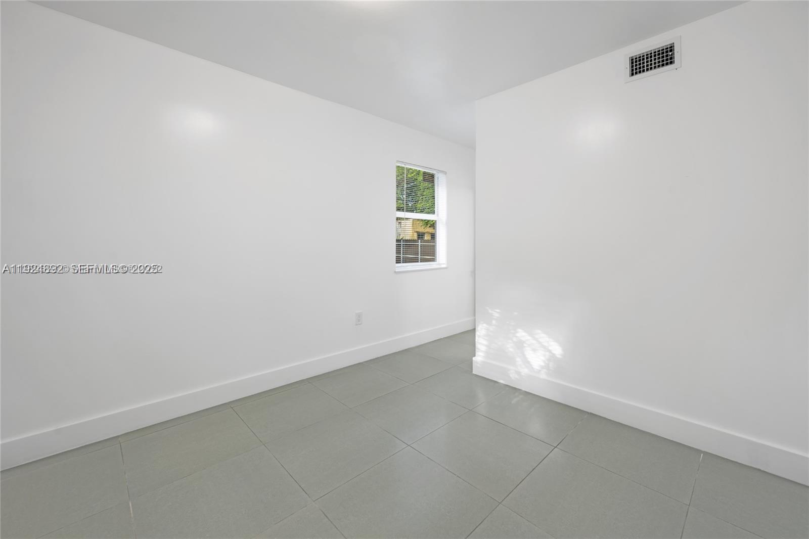 OPA LOCKA REV PLAT NO 2 - Residential Lease