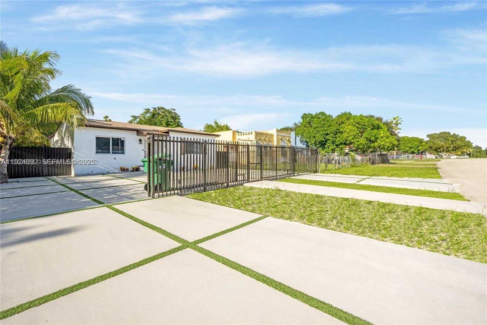 OPA LOCKA REV PLAT NO 2 - Residential Lease