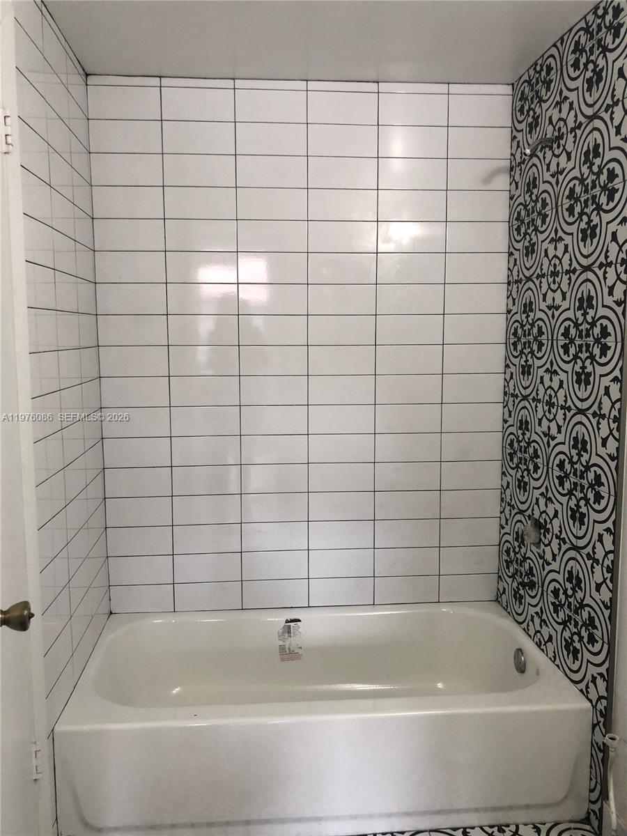 WINDING LAKE AT WELLEBY - Residential Lease