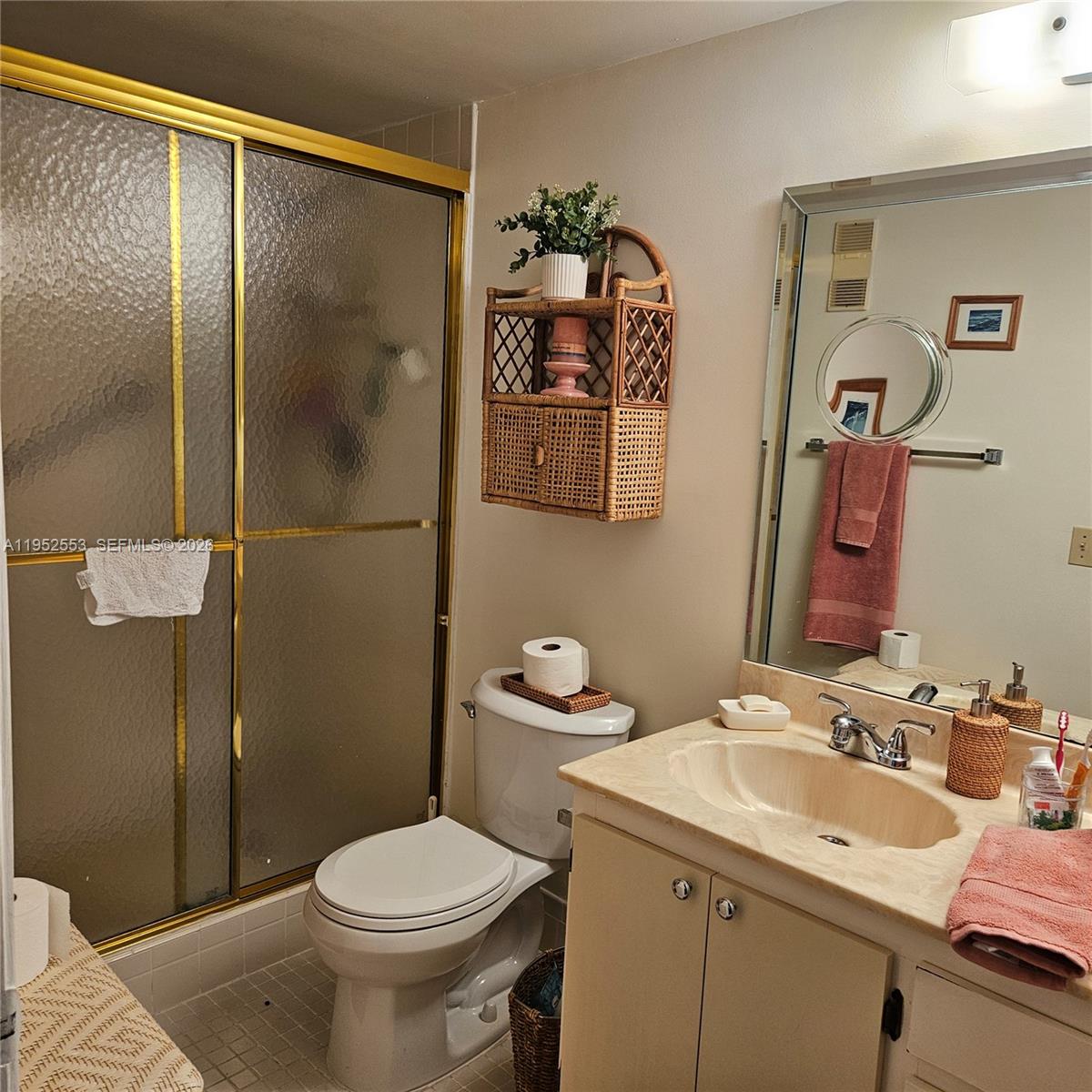 CASCADES OF LAUDERHILL 2 - Residential