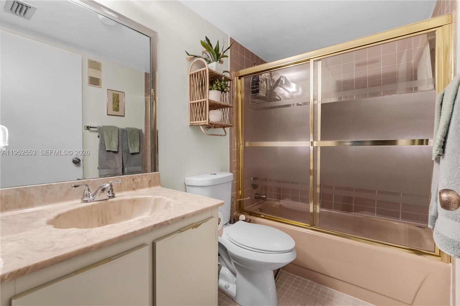 CASCADES OF LAUDERHILL 2 - Residential