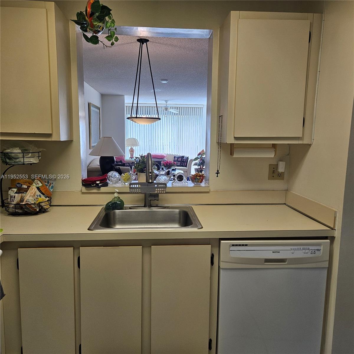 CASCADES OF LAUDERHILL 2 - Residential