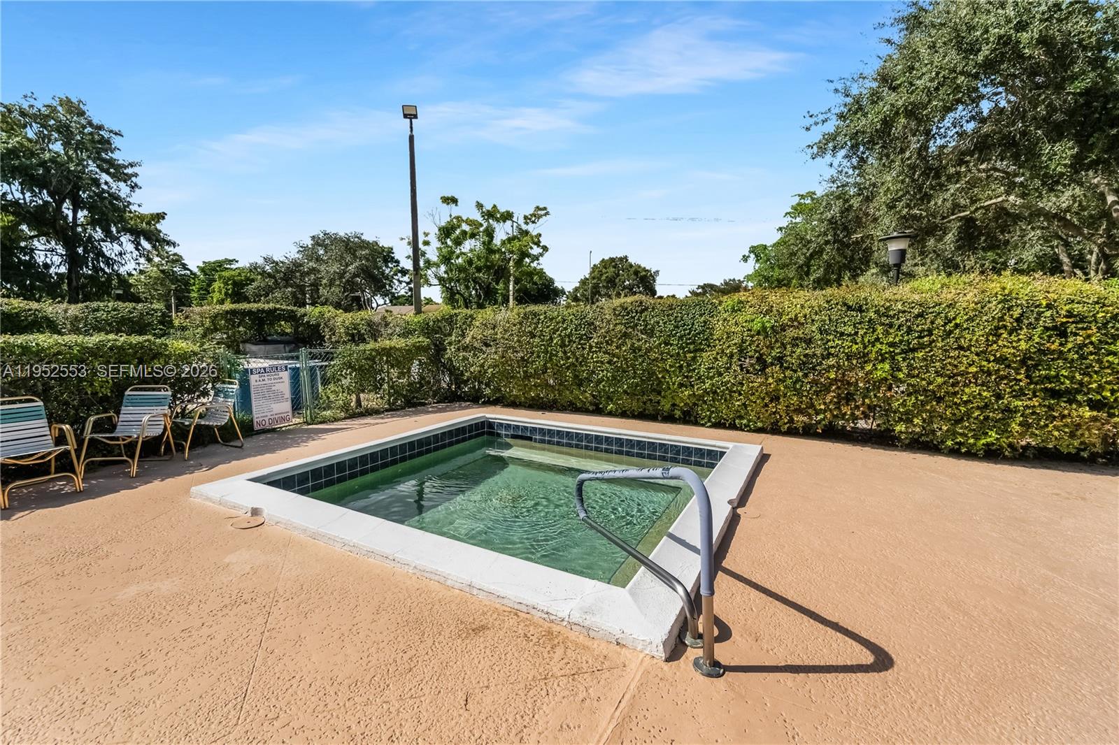 CASCADES OF LAUDERHILL 2 - Residential