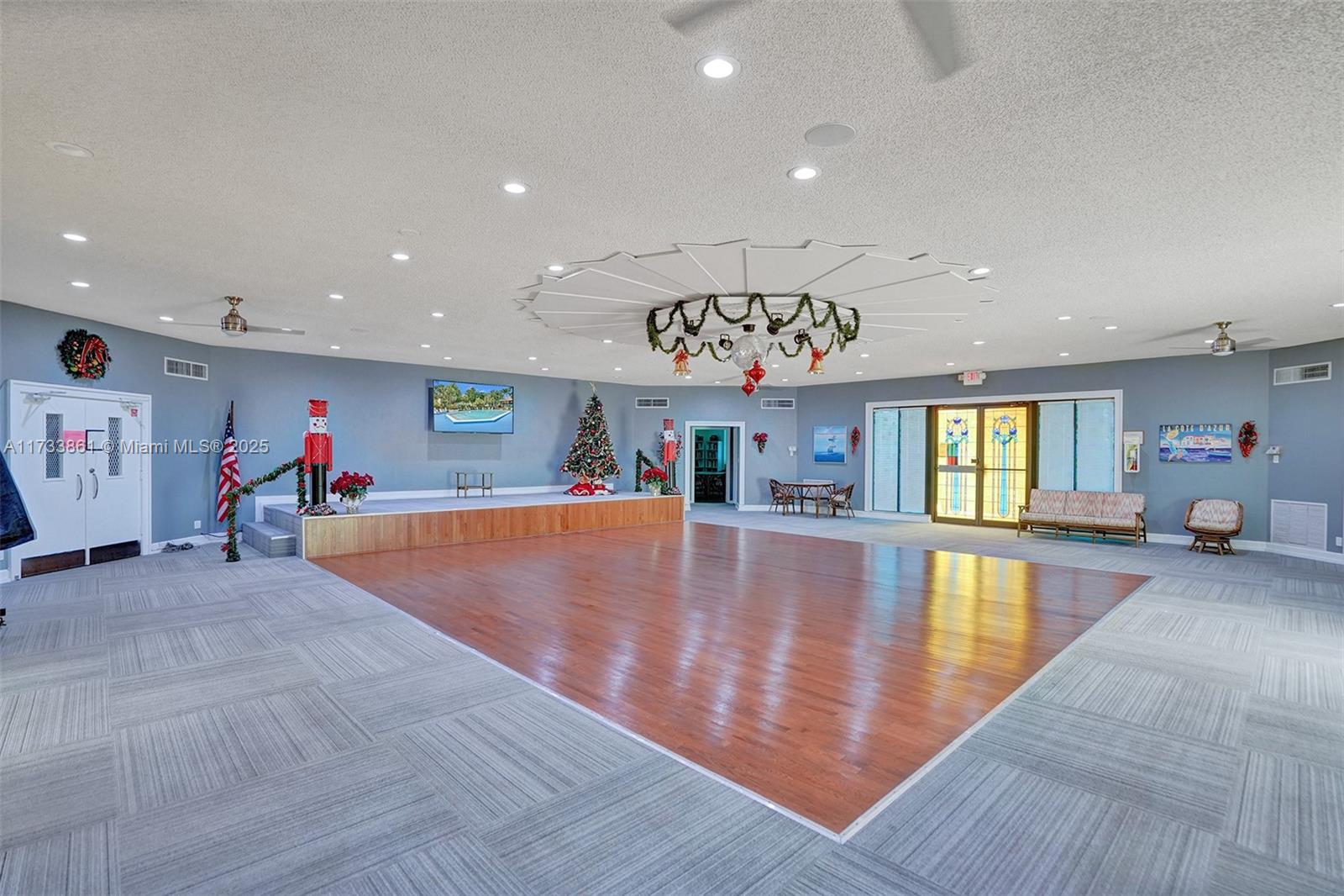 PETUNIA GARDENS CONDO - Residential