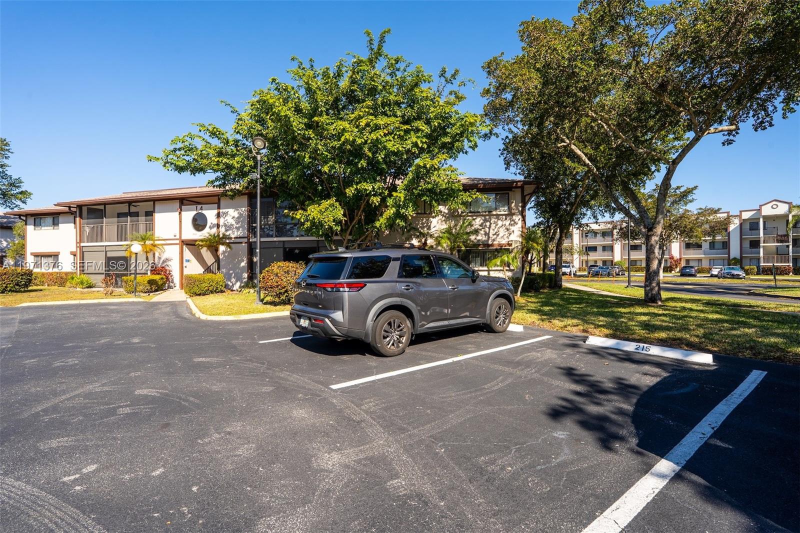 BELFORT CONDOMINIUM L - Residential