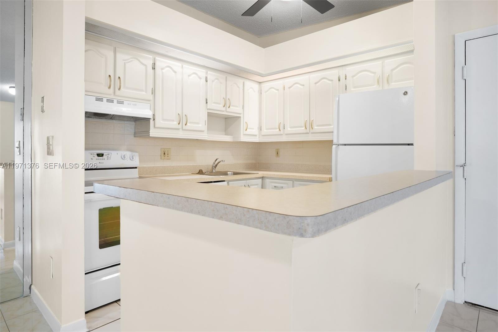 BELFORT CONDOMINIUM L - Residential