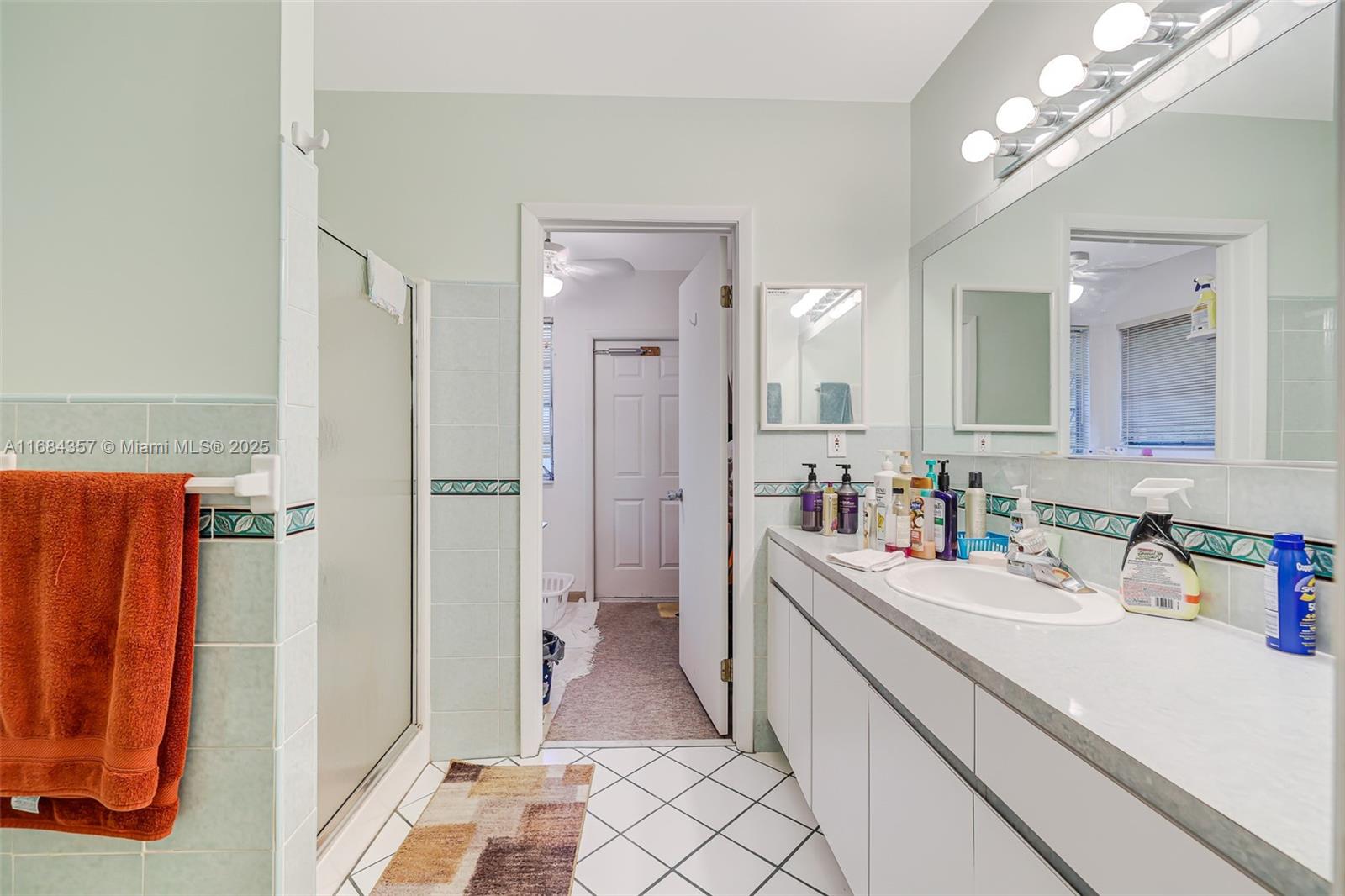 RIVERLAND - Residential