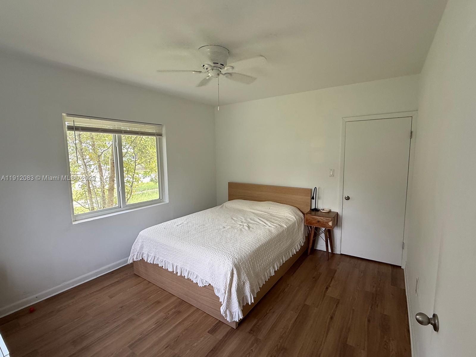 DANIA HEIGHTS EXT - Residential