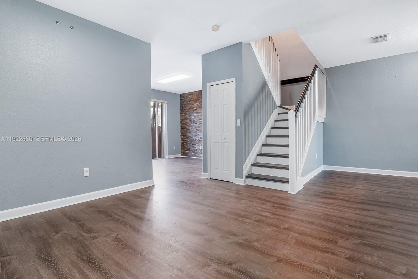 Doral Isles North Section - Residential