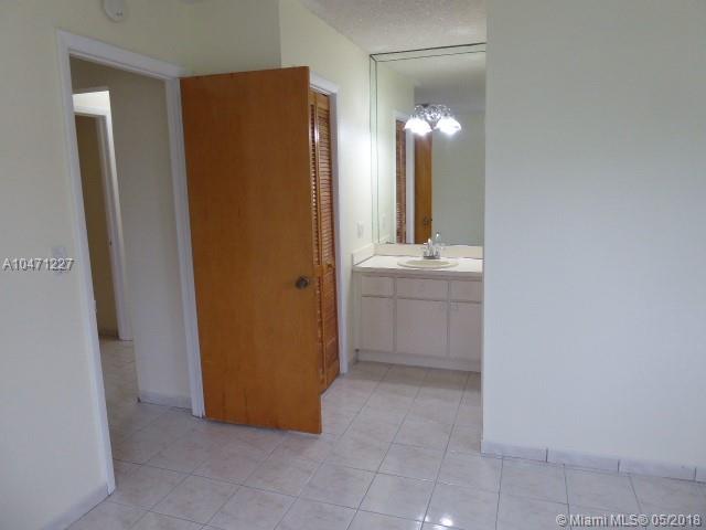 AMND PLAT OF MIAMI SUBURB - Residential Lease