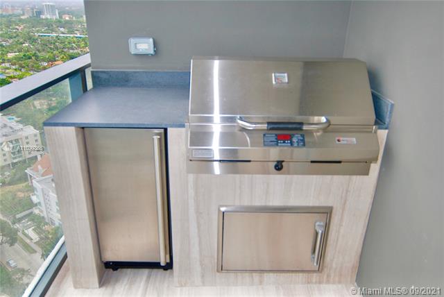 ECHO BRICKELL CONDO - Residential Lease