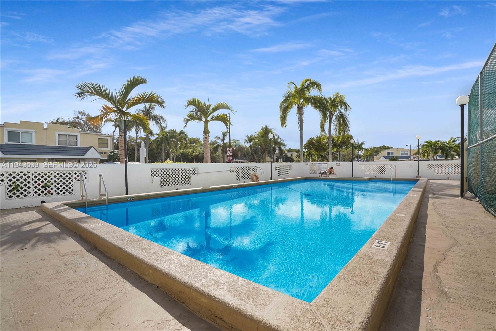 GABLES POINT CONDO I - Residential Lease