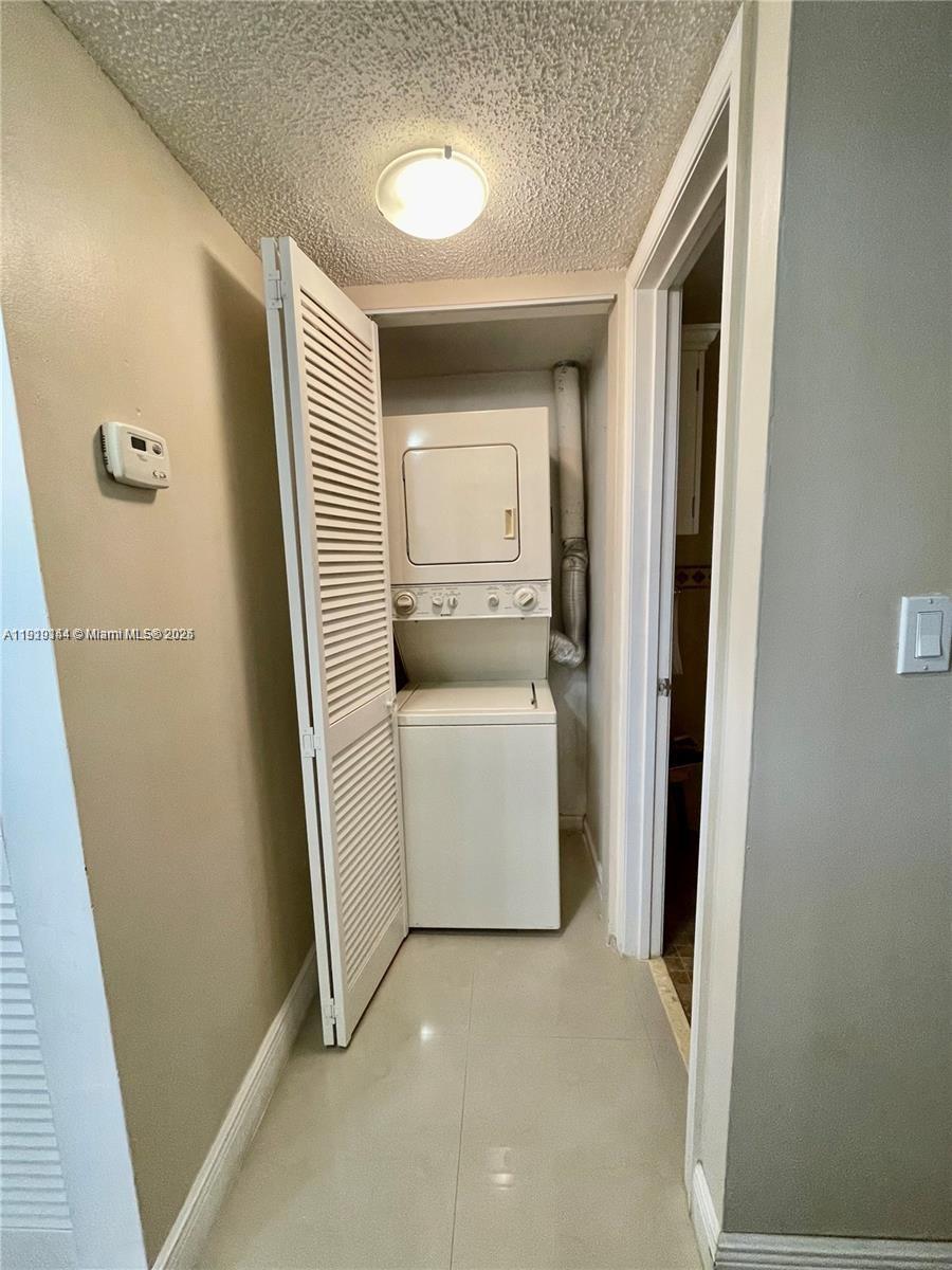 JACARANDA HEIGHTS CONDO - Residential