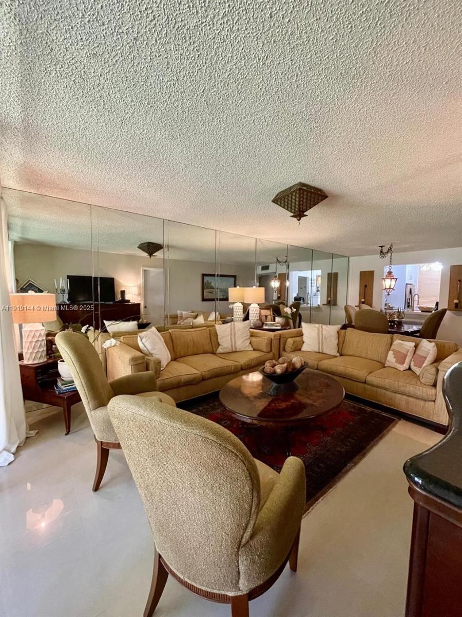 8592 W Sunrise Blvd 111