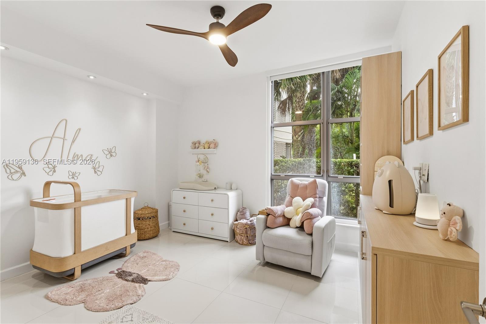 MYSTIC POINTE AT AVENTURA - Residential