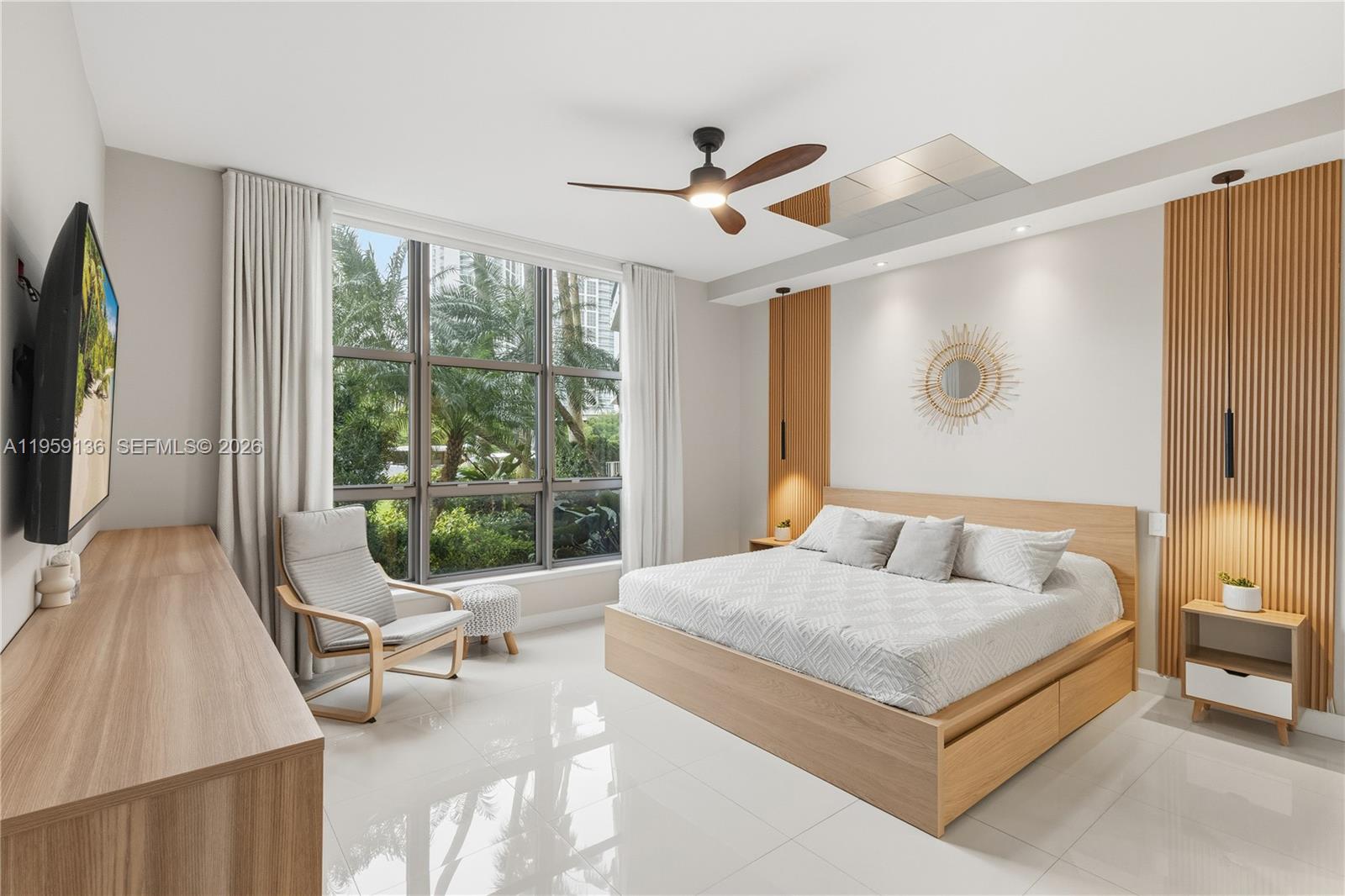 MYSTIC POINTE AT AVENTURA - Residential