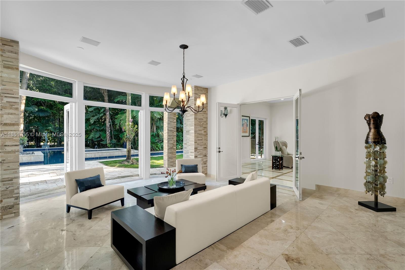 KINGSLEYS SUB - Residential