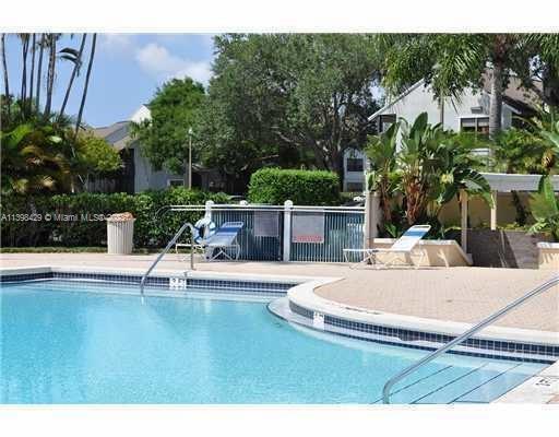 Rental Property at 2311 N Congress Ave 16, Boynton Beach, Palm Beach County, Florida - Bedrooms: 2 
Bathrooms: 1  - $2,800 MO.