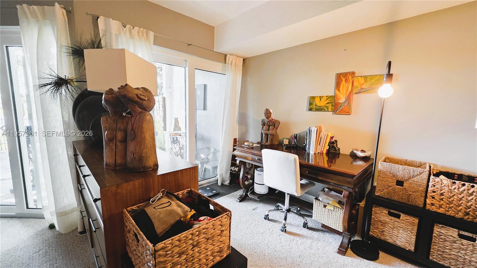 VILLAS AT THE HAMMOCKS CO - Residential