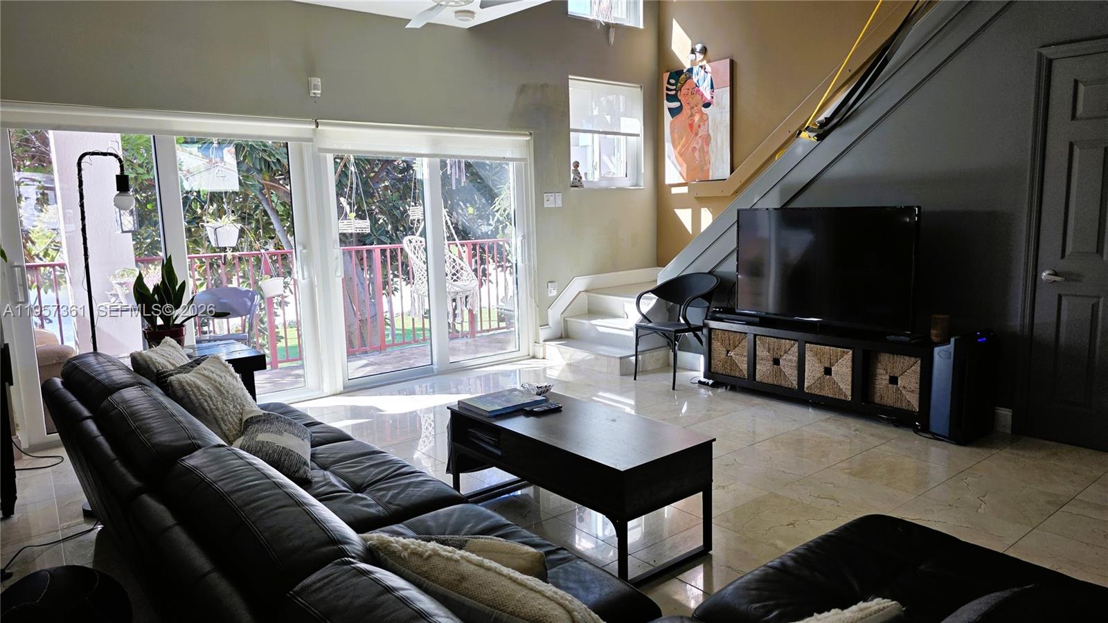 VILLAS AT THE HAMMOCKS CO - Residential