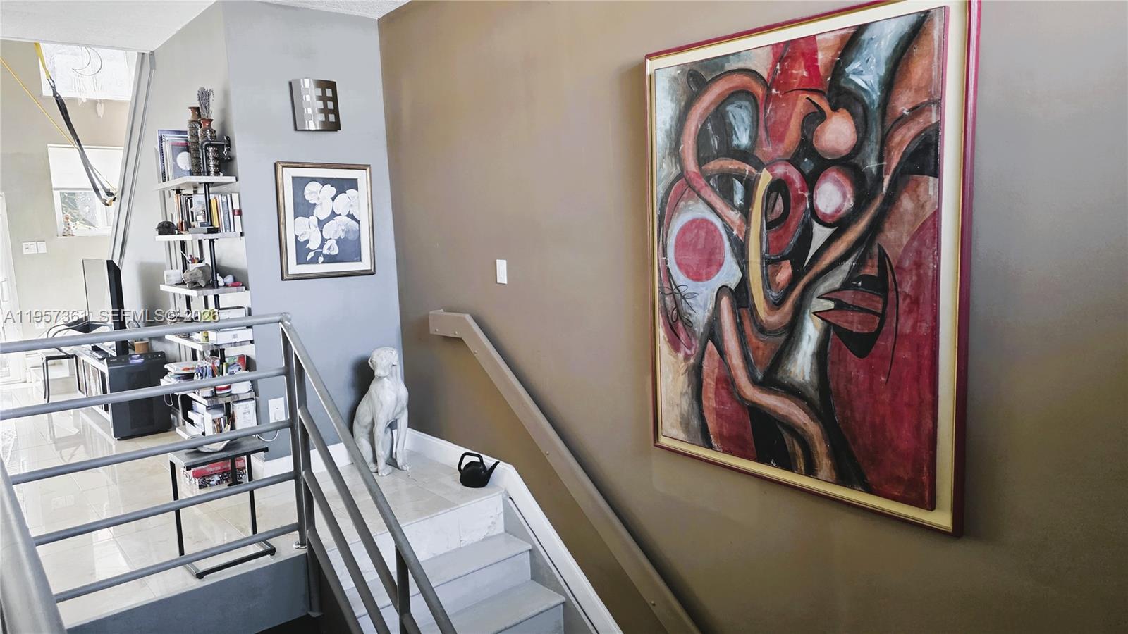 VILLAS AT THE HAMMOCKS CO - Residential