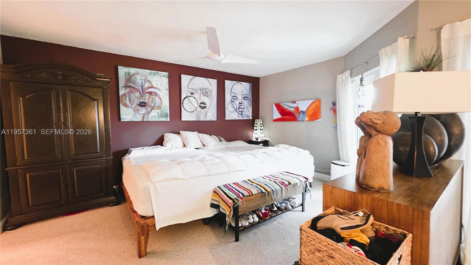 VILLAS AT THE HAMMOCKS CO - Residential